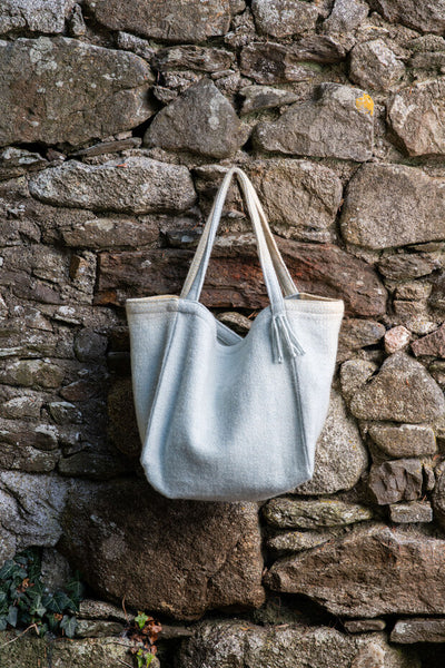 Ériu Tote Bag